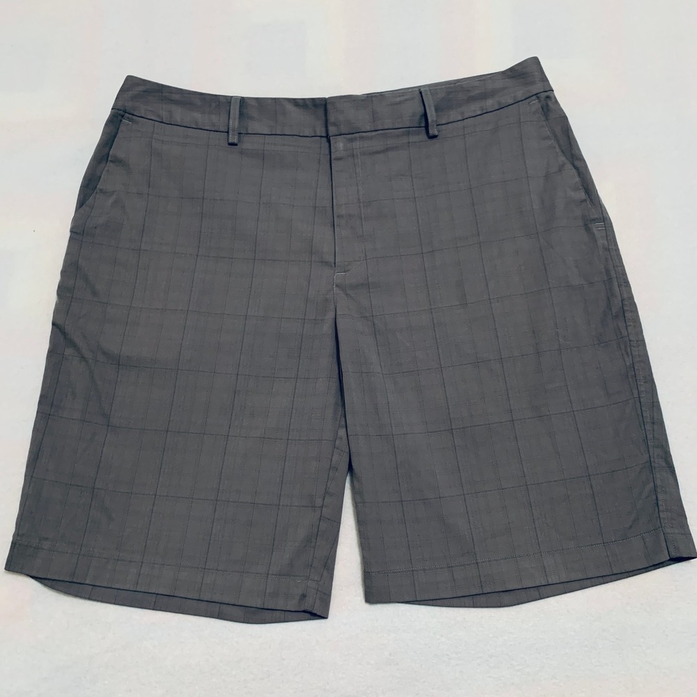 Under Armour Golf Shorts Men's 36 Gray Plaid Performance HeatGear 10" Inseam